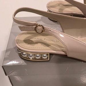 Marc Fisher Shoes - Marc Fisher Rise Slingback Pearl Flats (Size 8.5) Marc Fisher Shoes - Marc Fisher Rise Slingback Pearl Flats (Size 8.5)